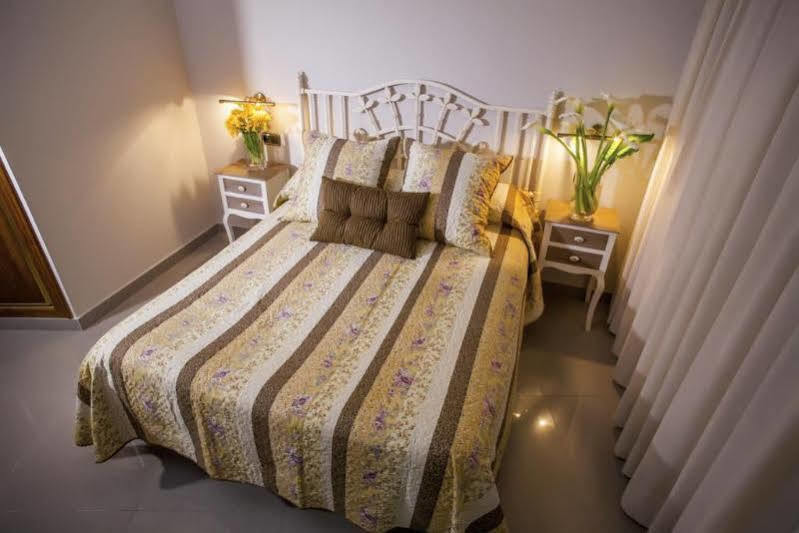 Hotel Bajamar Centro Nerja Extérieur photo